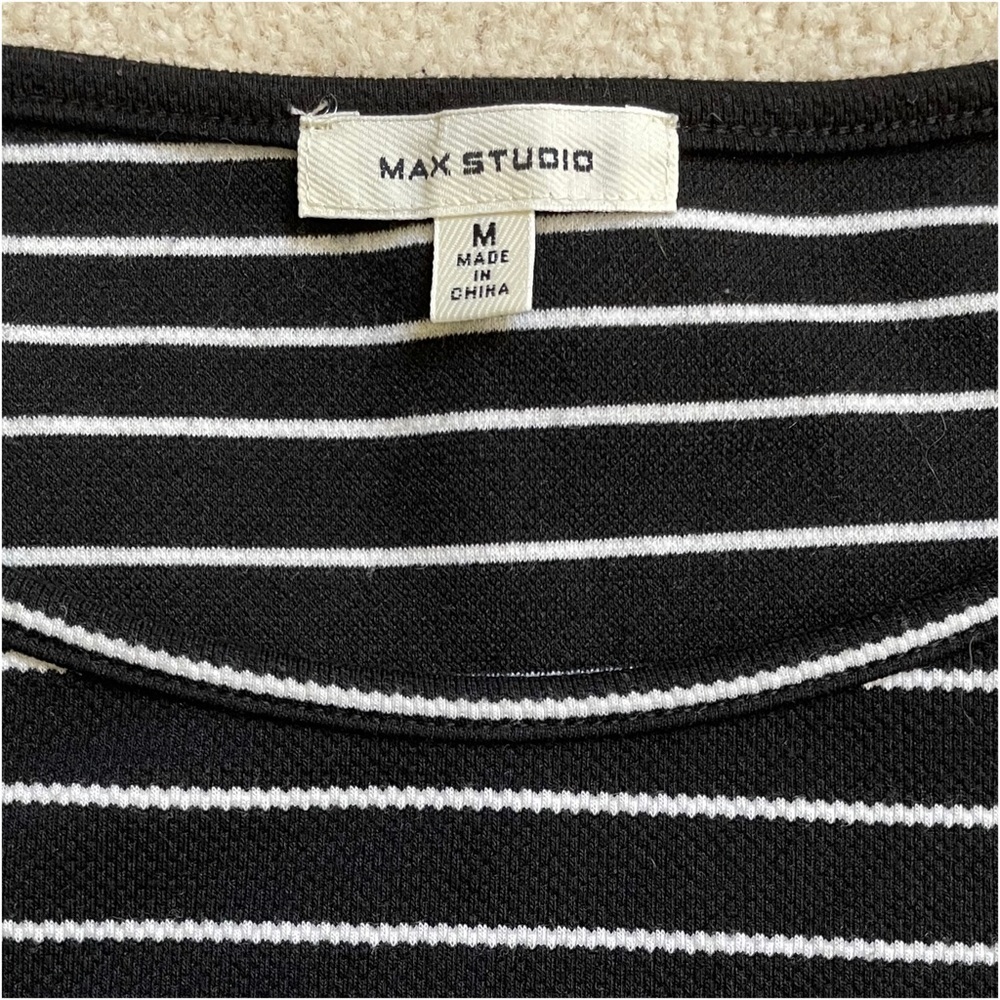 NWOT MAX STUDIO TOP - Picture 7 of 9